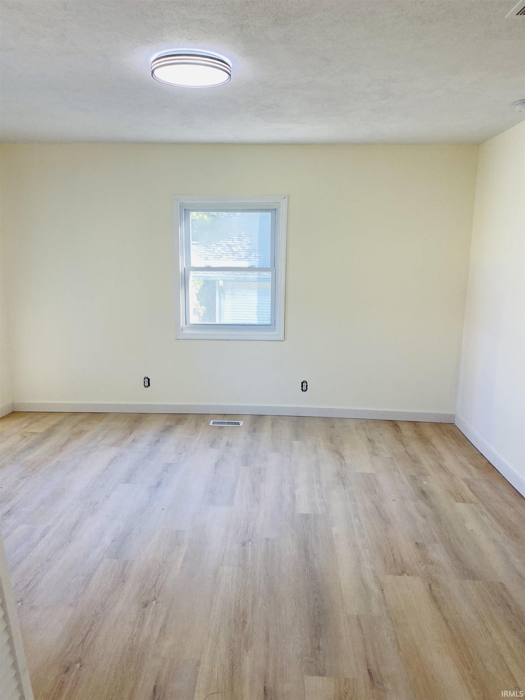 912 North Maple Street Bloomington, IN 47404 - Photo 19 of 24