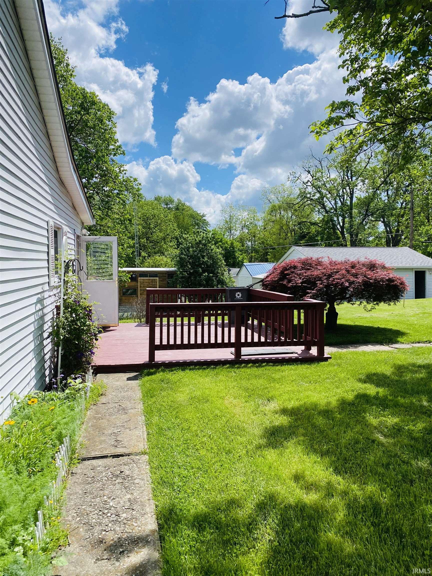 912 North Maple Street Bloomington, IN 47404 - Photo 8 of 24