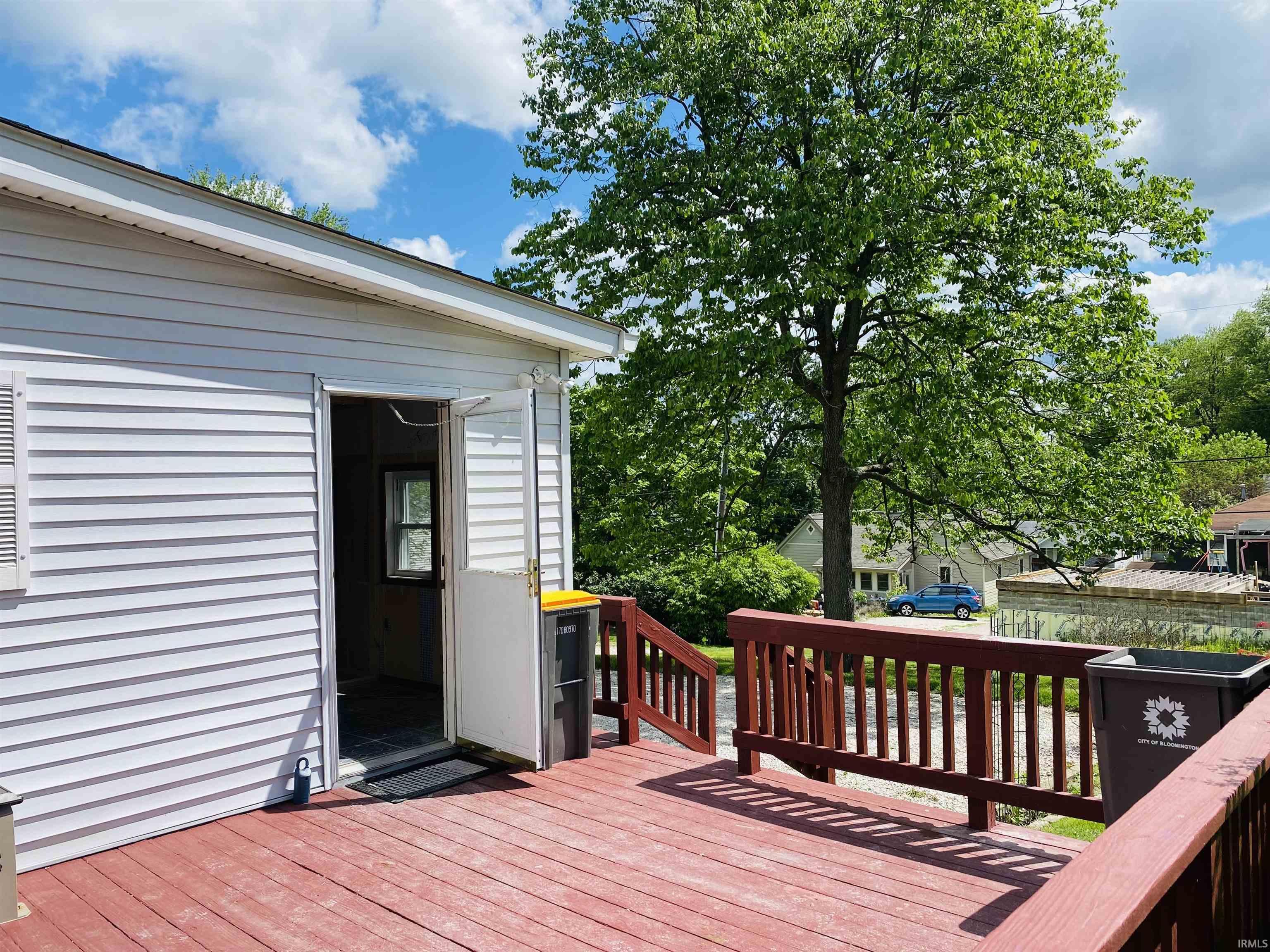 912 North Maple Street Bloomington, IN 47404 - Photo 10 of 24