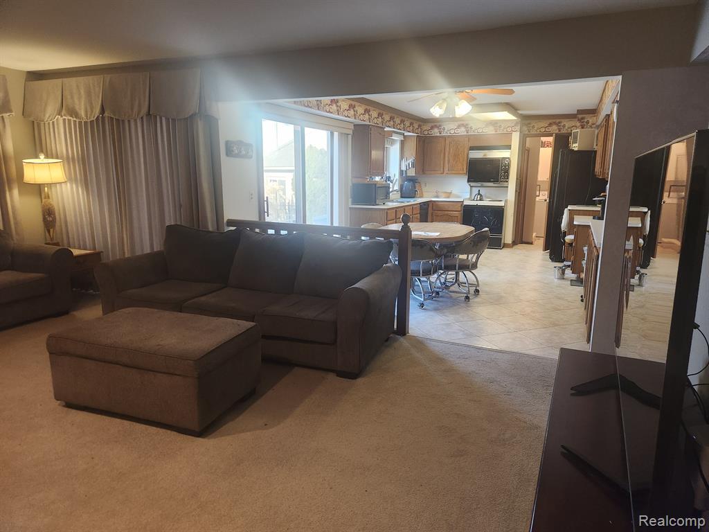 265 Avalanche Drive Rochester Hills, MI 48309 - Photo 8 of 18