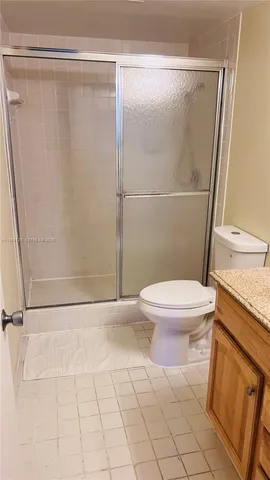 $2,200 | 901 Hillcrest Drive, Unit 409, Hollywood, FL 33021