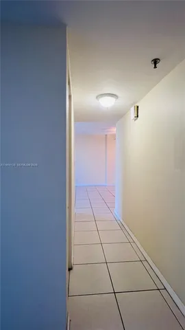 $2,200 | 901 Hillcrest Drive, Unit 409, Hollywood, FL 33021