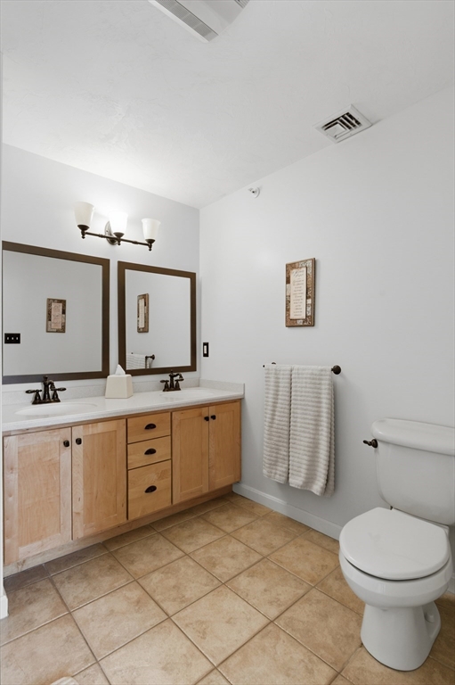 35 Collins Street, Unit 61 Danvers, MA 01923 - Photo 22 of 42