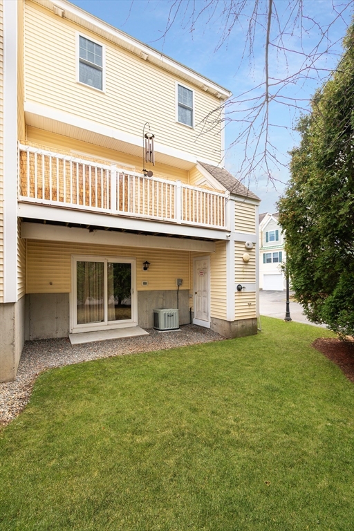 35 Collins Street, Unit 61 Danvers, MA 01923 - Photo 37 of 42