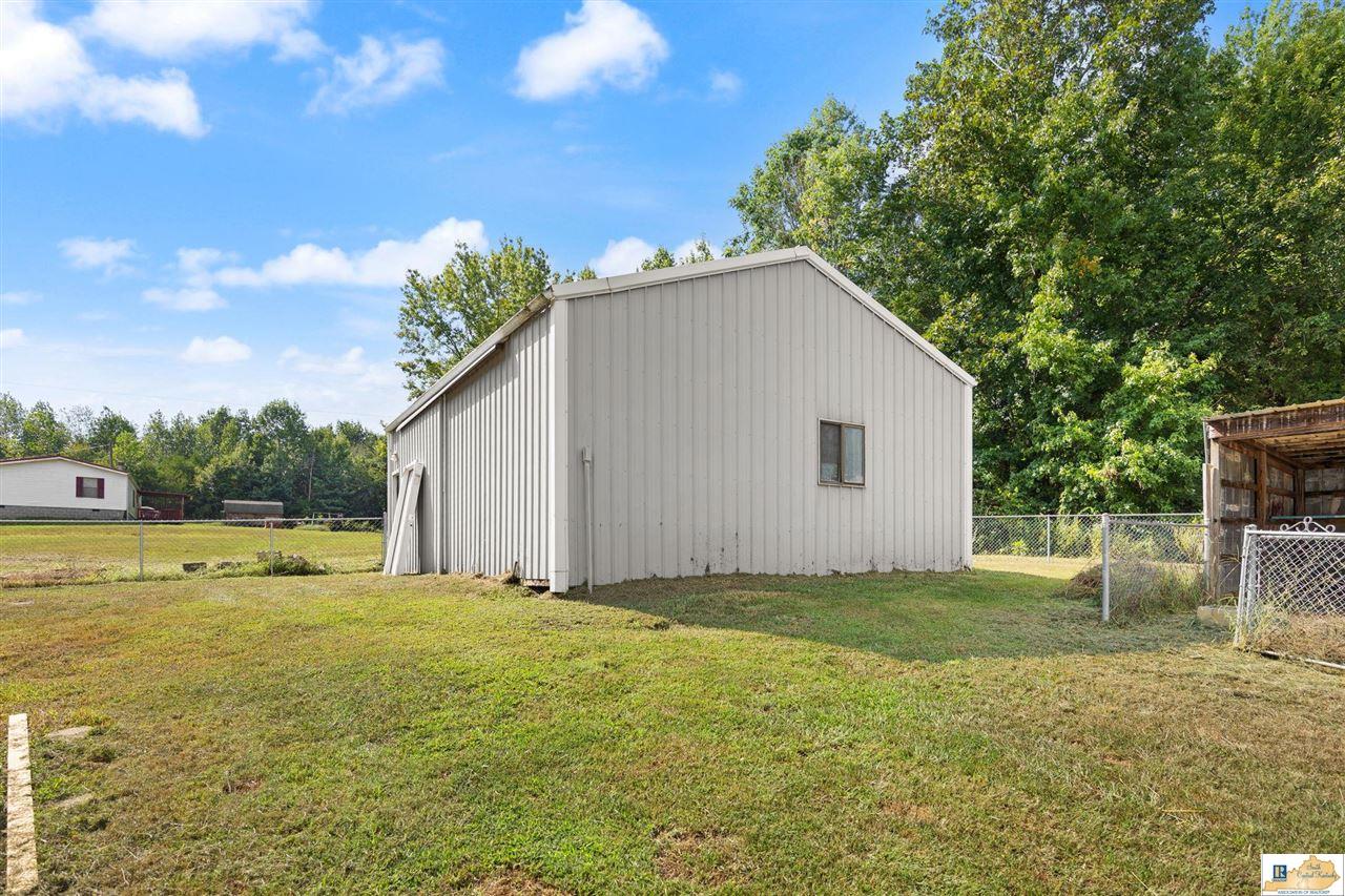 856 South Gassaway Road Glasgow, KY 42141 - Photo 30 of 57 Gallery Image 30