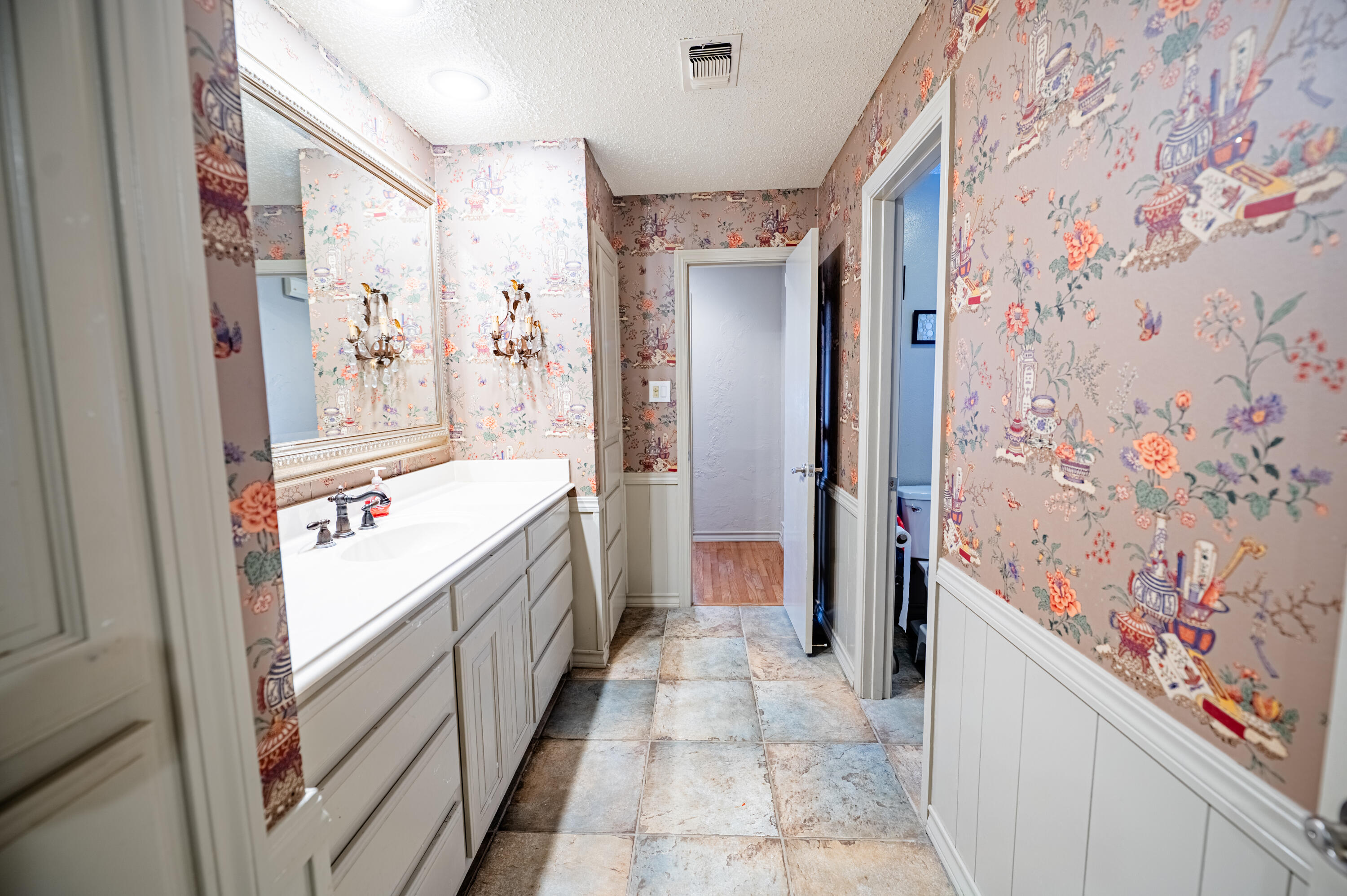 3803 66th Street Lubbock, TX 79413 - Photo 15 of 28 RealEstate-81