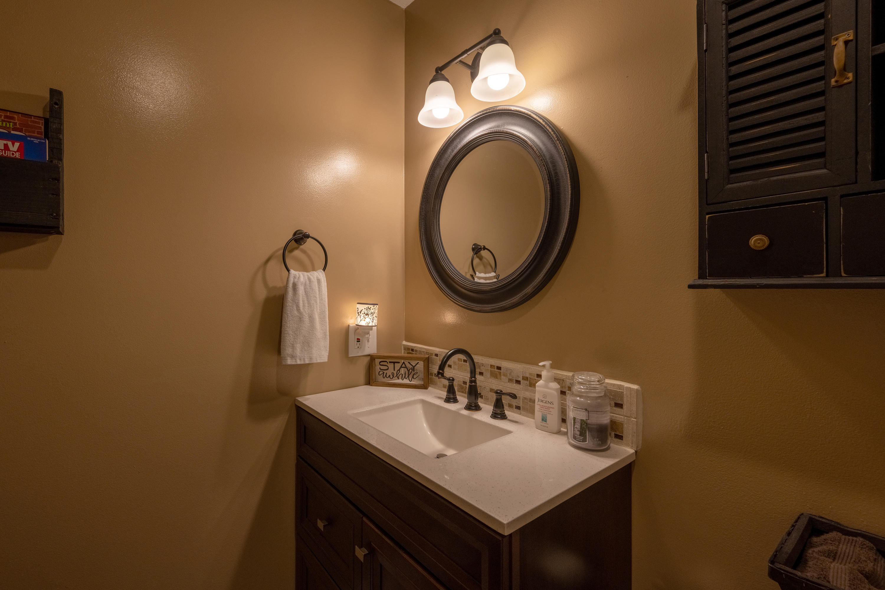 117 Pheasant Road Clinton, TN 37716 - Photo 40 of 40 Main Bath_3