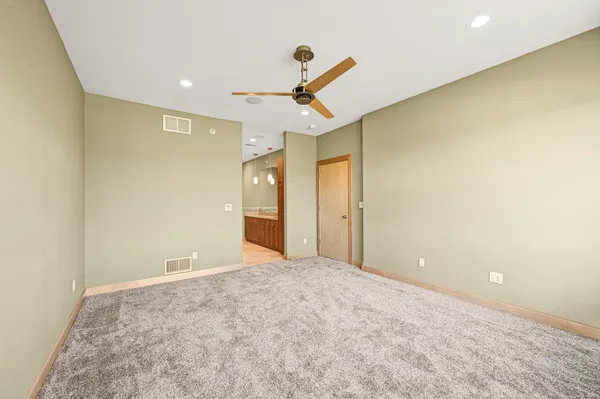 $729,900 | 7513 West Tuckaway Pines Circle, Franklin, WI 53132