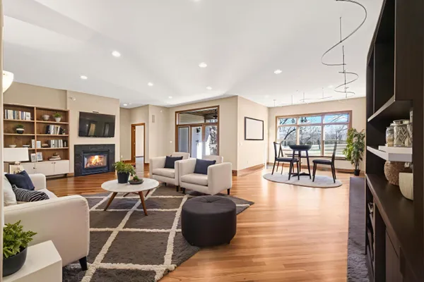 $729,900 | 7513 West Tuckaway Pines Circle, Franklin, WI 53132