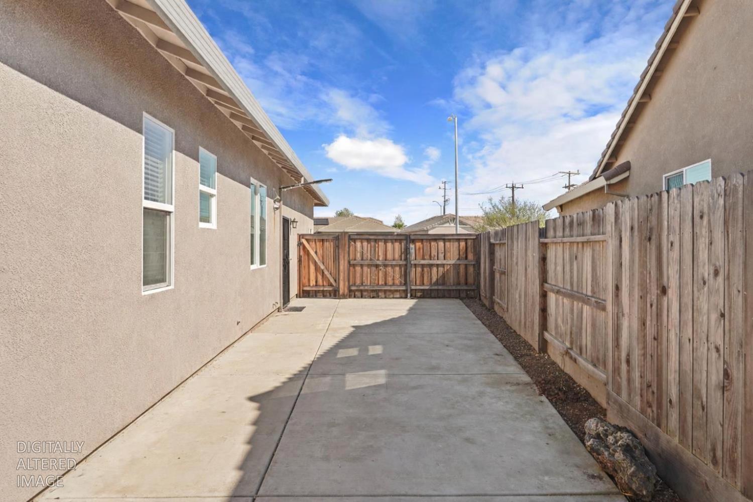 1093 Di Maggio Way Galt, CA 95632 - Photo 34 of 46 Seller's belongings removed from photo.