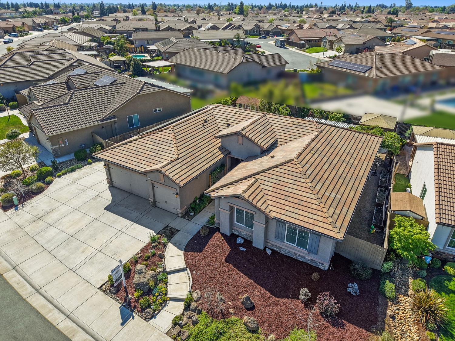 1093 Di Maggio Way Galt, CA 95632 - Photo 41 of 46