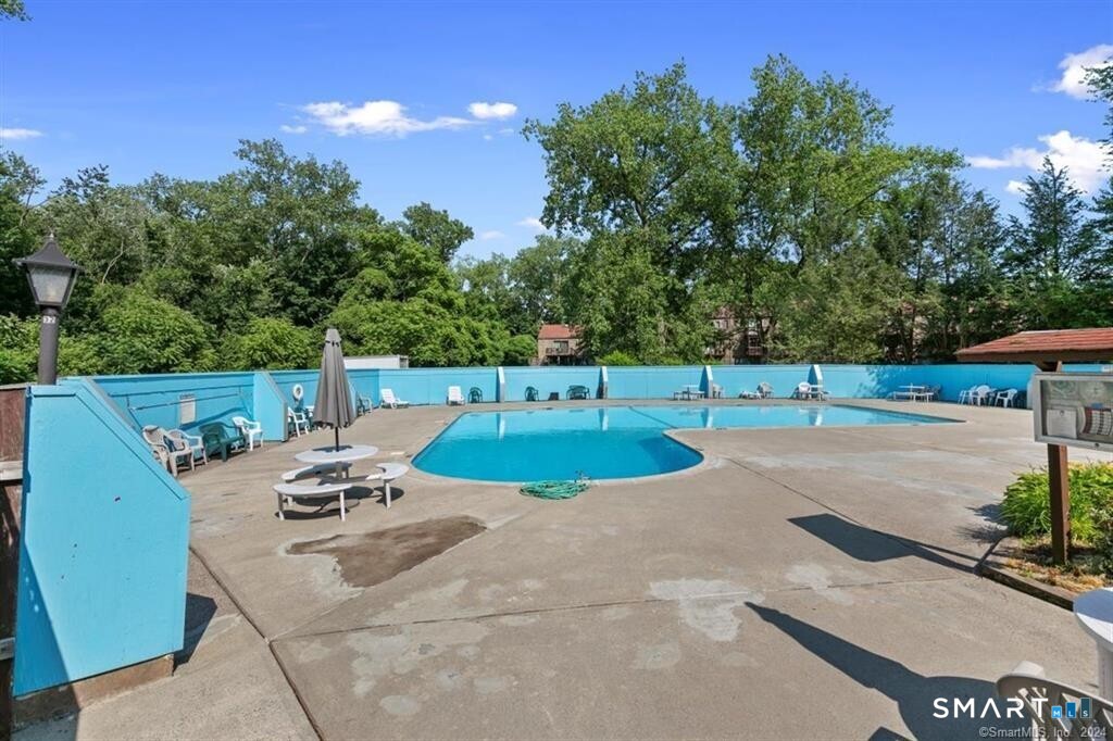 165 Towne House Road, Unit 165 Hamden, CT 06514 - Photo 12 of 14