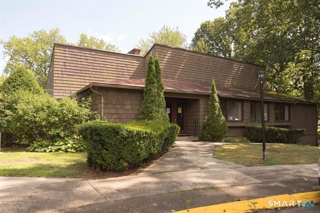 165 Towne House Road, Unit 165 Hamden, CT 06514 - Photo 14 of 14