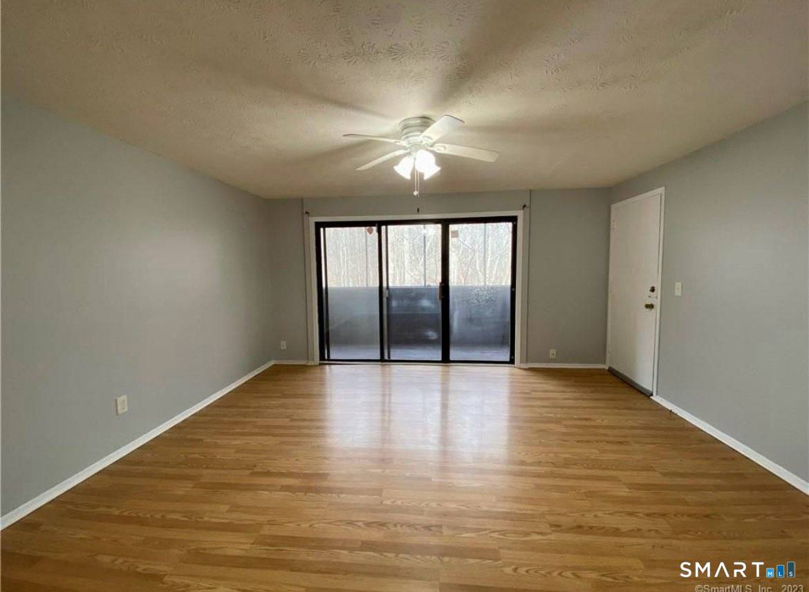 165 Towne House Road, Unit 165 Hamden, CT 06514 - Photo 4 of 14