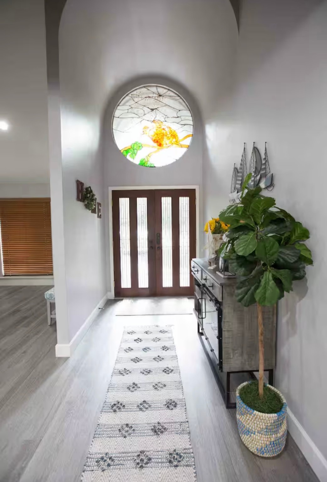3007 Willowbend Road Montgomery, TX 77356 - Photo 10 of 43 a view of entryway with a potted plant