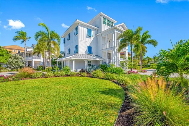 $2,495,000 | 2813 Kipps Colony Drive South, St. Petersburg, FL 33707