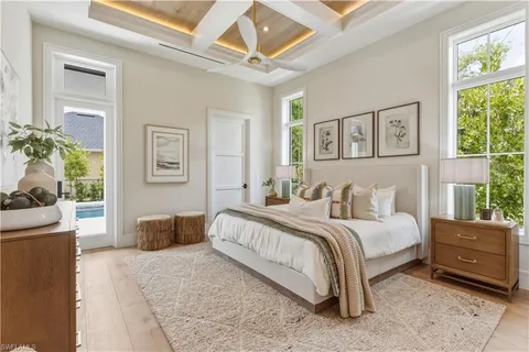 $3,995,000 | 1079 Diana Avenue, Naples, FL 34103