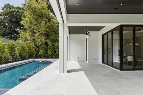 $3,995,000 | 1079 Diana Avenue, Naples, FL 34103