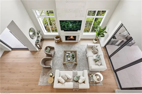 $3,995,000 | 1079 Diana Avenue, Naples, FL 34103