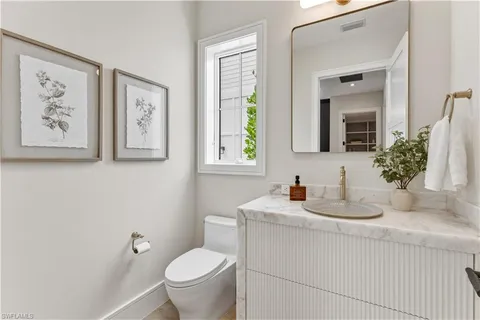 $3,995,000 | 1079 Diana Avenue, Naples, FL 34103