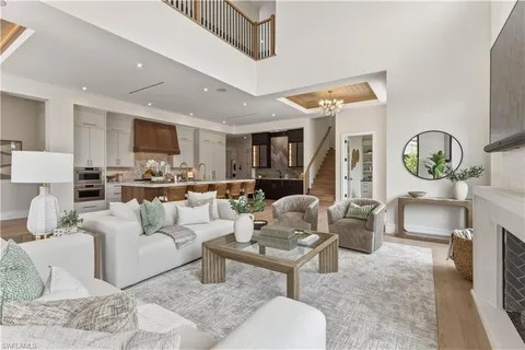 $3,995,000 | 1079 Diana Avenue, Naples, FL 34103