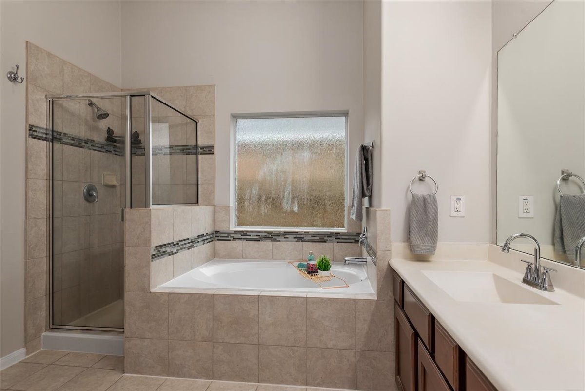 1827 Stieler Drive Houston, TX 77049 - Photo 24 of 39