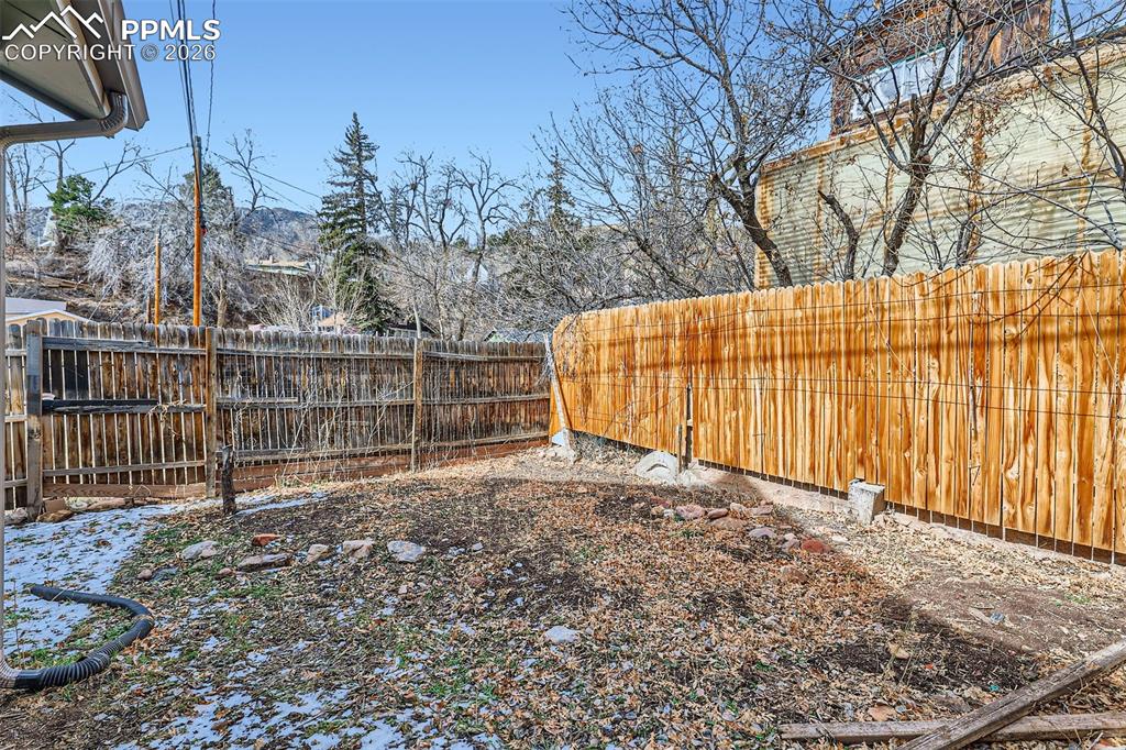 2 Narrows Road Manitou Springs, CO 80829 - Photo 22 of 26