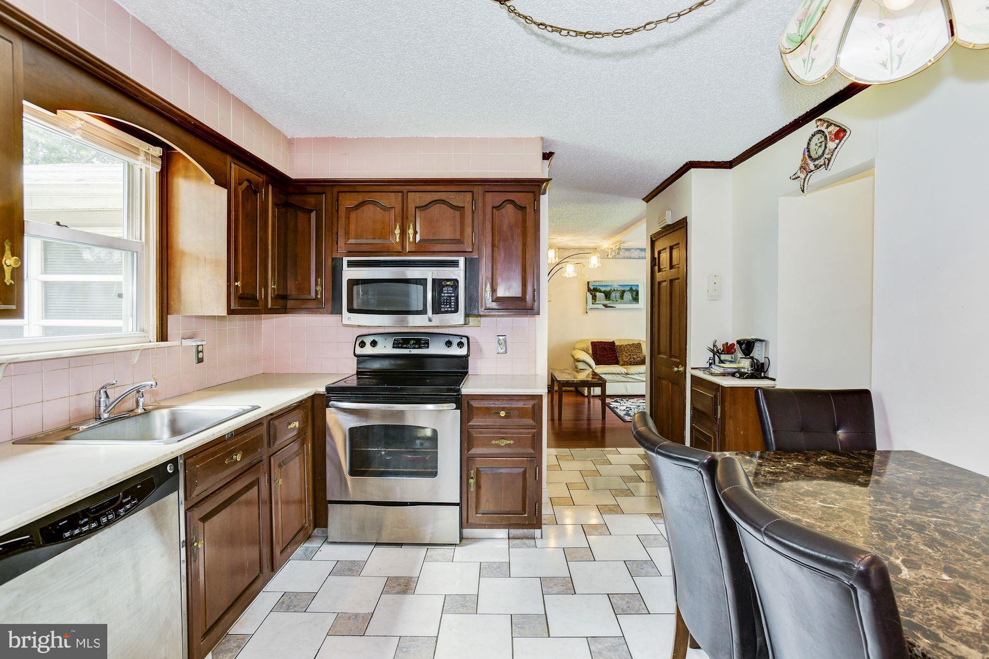 46 Hassemer Road Cherry Hill, NJ 08002 - Photo 14 of 32 Gallery Image 14