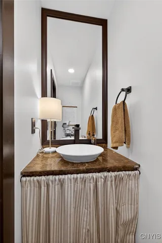 $799,900 | 101 Alton Street, Syracuse, NY 13215