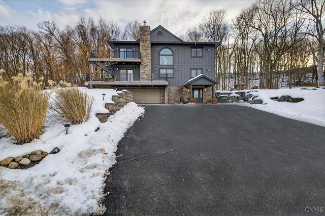 $799,900 | 101 Alton Street, Syracuse, NY 13215