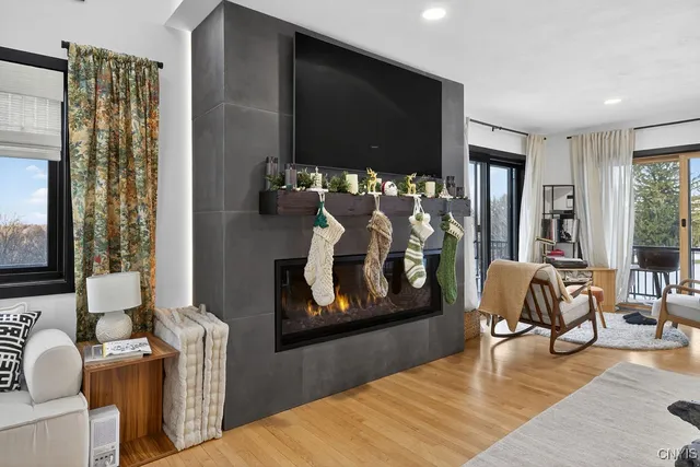 $799,900 | 101 Alton Street, Syracuse, NY 13215