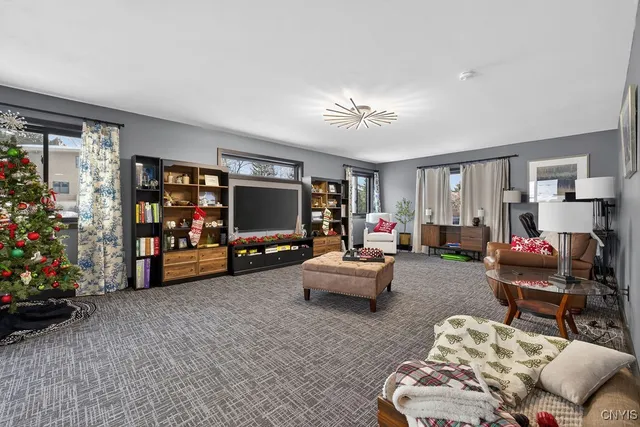 $799,900 | 101 Alton Street, Syracuse, NY 13215