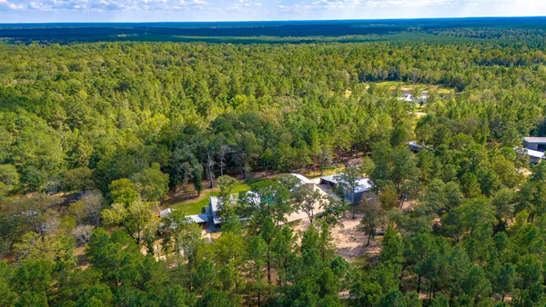 $760,000 | 807 Whitehead Drive, Diboll, TX 75941