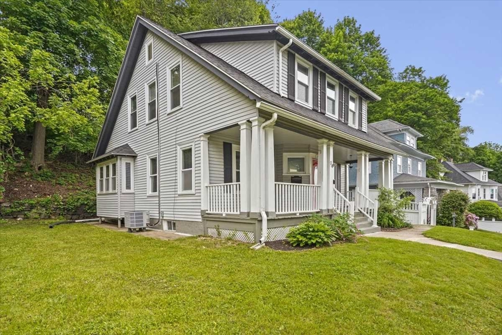14 St Elmo Road Worcester, MA 01602 - Photo 4 of 42