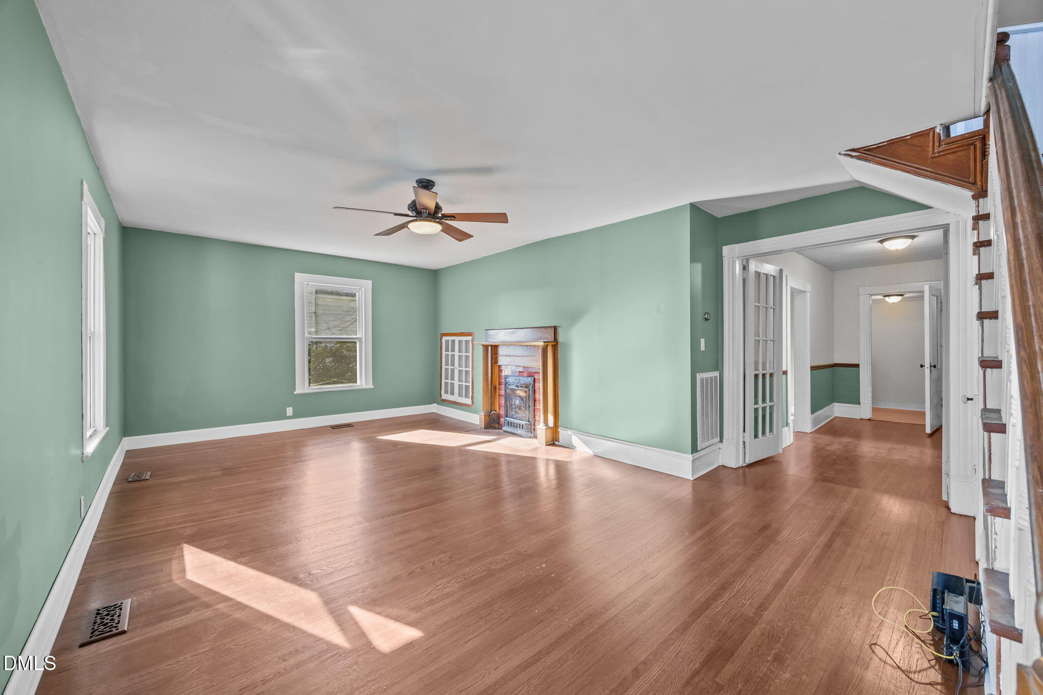 306 North Maple Street Graham, NC 27253 - Photo 8 of 52 12-web-or-mls-IMG_3967