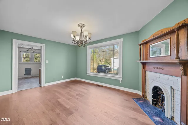 $250,000 | 306 North Maple Street, Graham, NC 27253