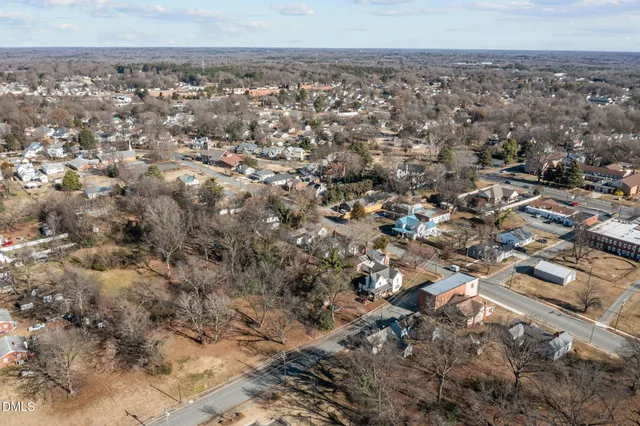 $250,000 | 306 North Maple Street, Graham, NC 27253