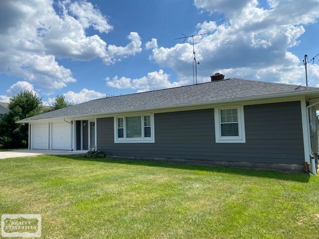 11192 East Stanley Road Davison, MI 48423 - Photo 2 of 24 50089280-1.JPG