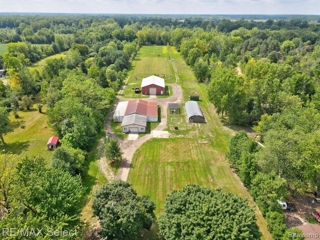 2094 Morrish Road Swartz Creek, MI 48473 - Photo 2 of 19