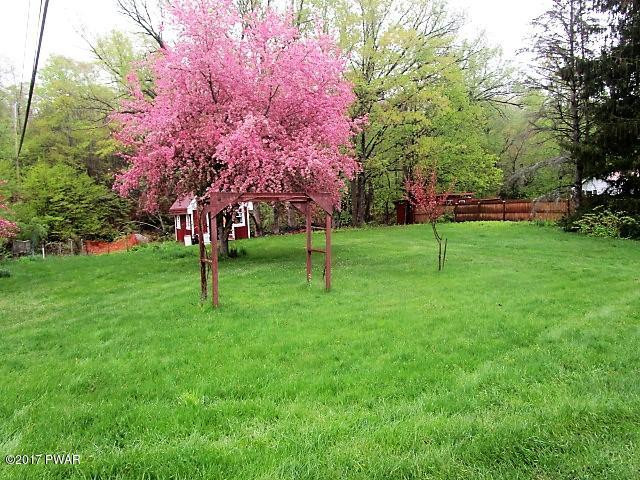521 Old State Road Starlight, PA 18461 - Photo 10 of 21 IMG_4216