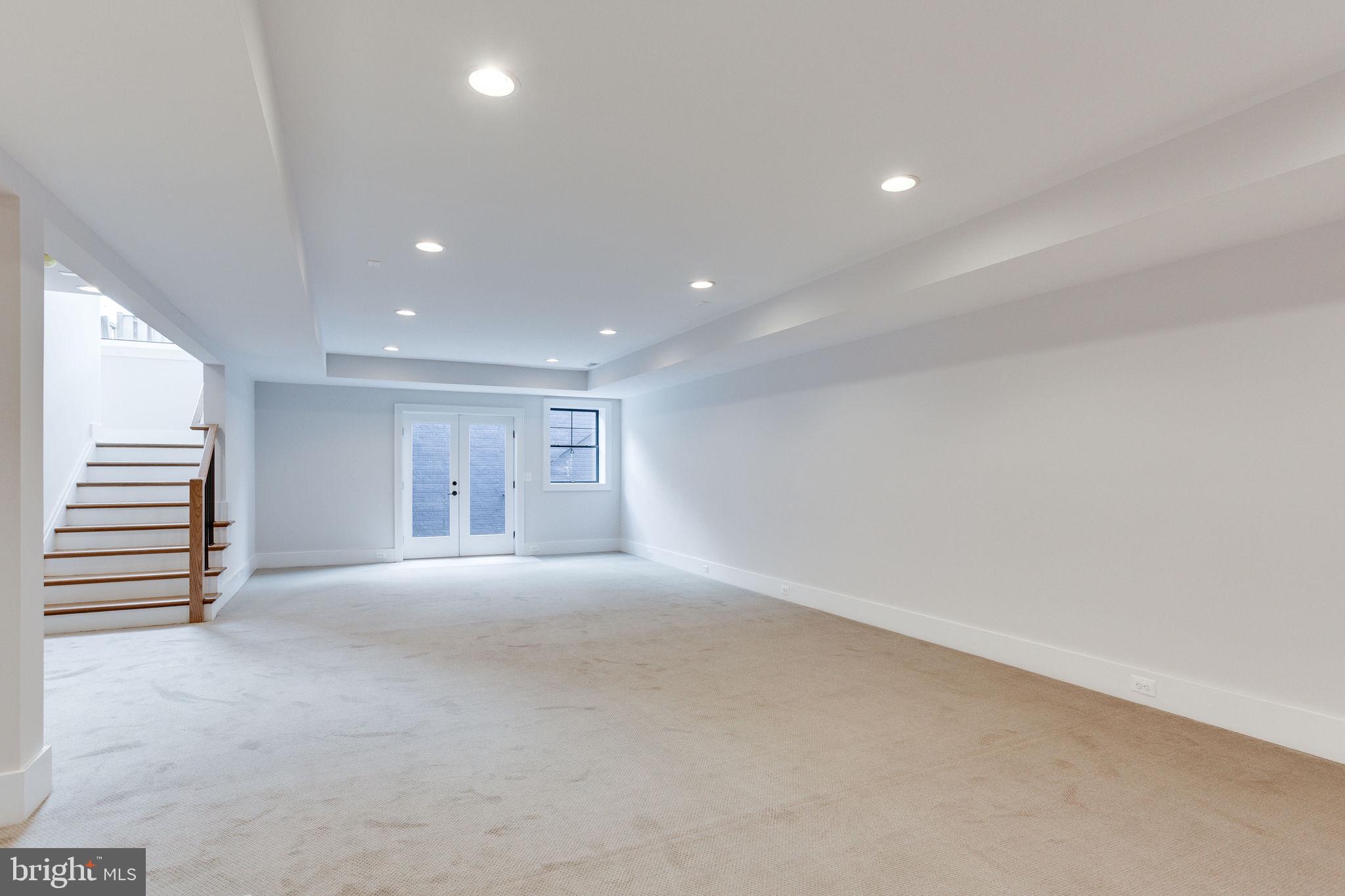 303 Branch Road Southeast Vienna, VA 22180 - Photo 45 of 50 Recreation Room