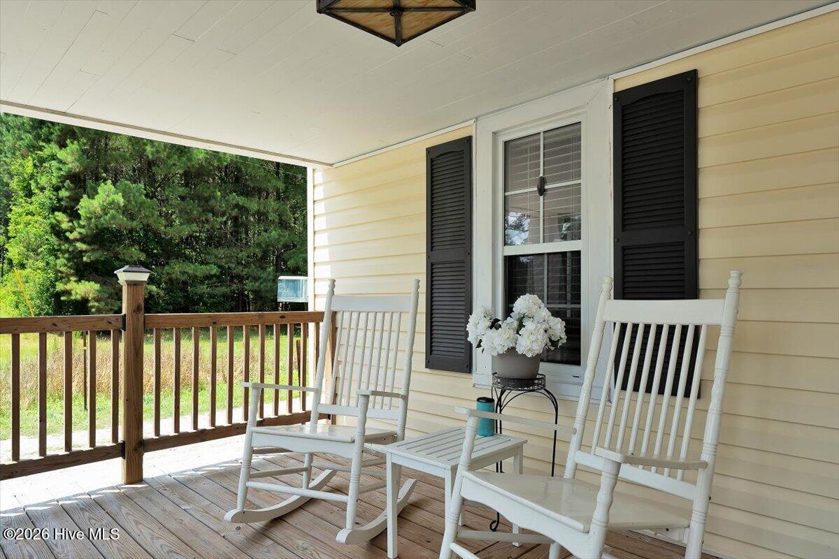 330 Lake Road Newport, NC 28570 - Photo 6 of 71