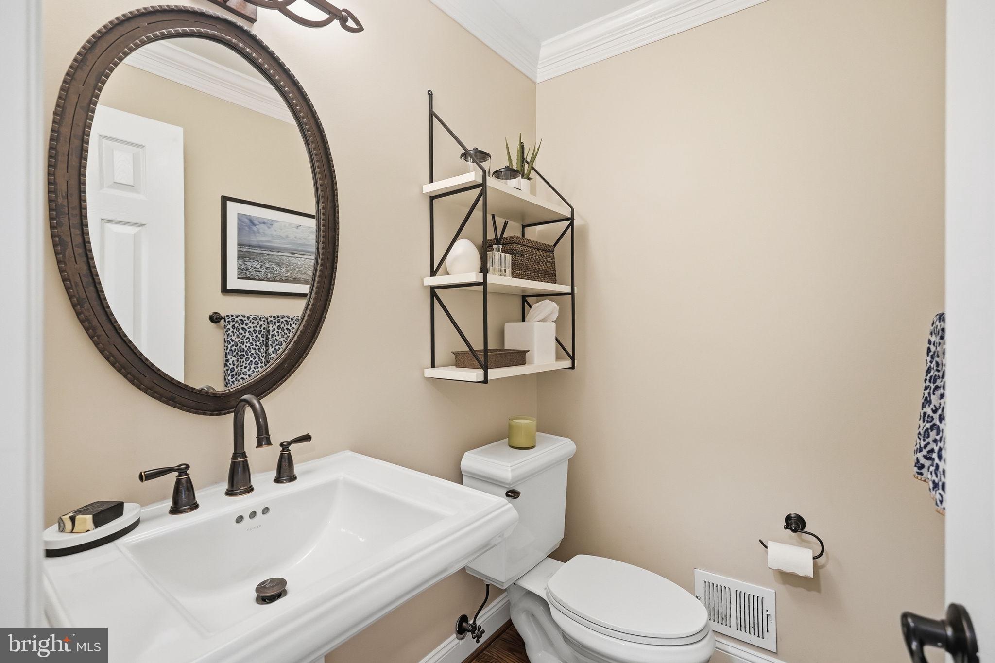 1 Paddock Court Potomac, MD 20854 - Photo 15 of 34 Powder Room