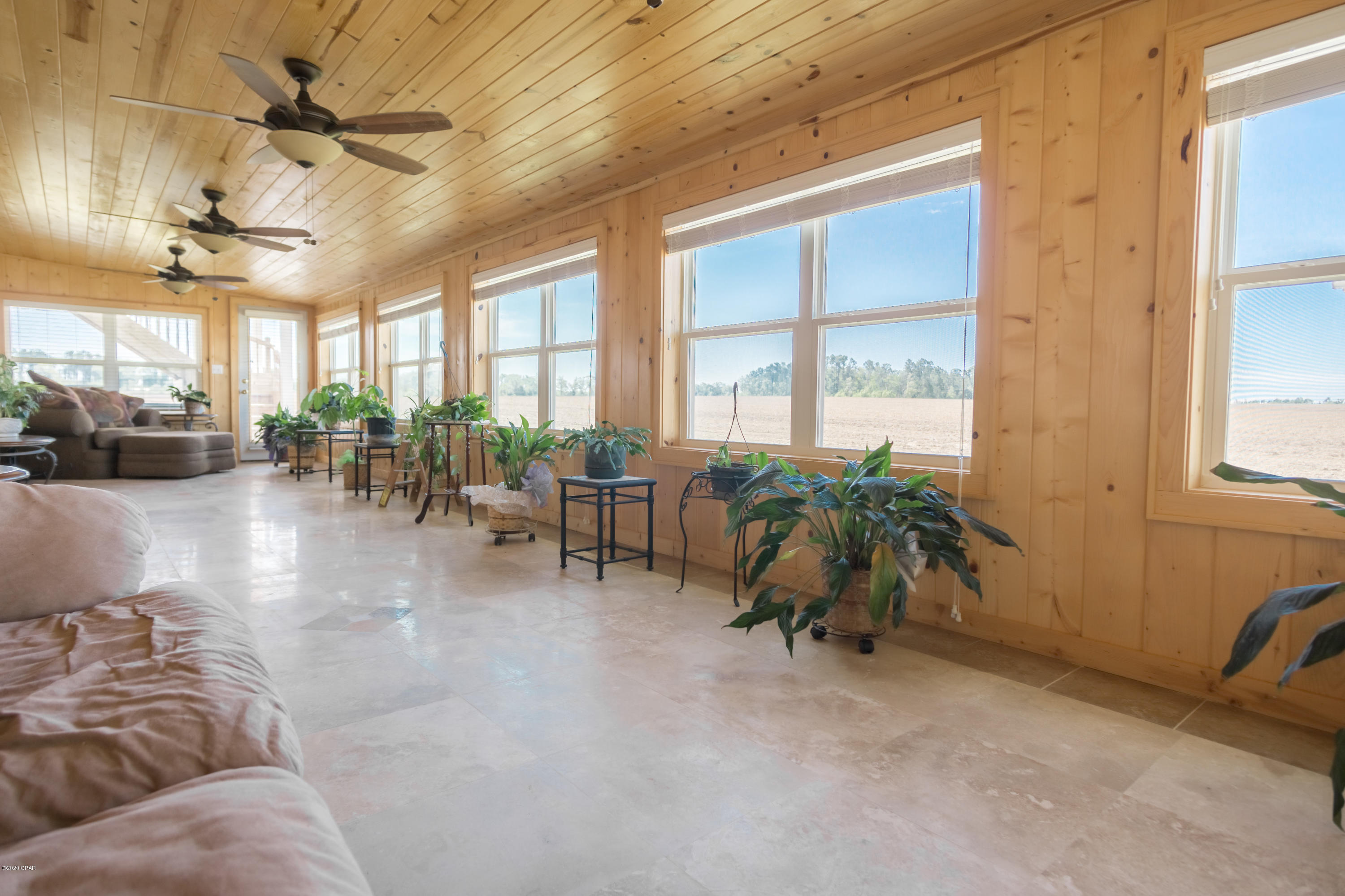 1653 Palmview Road Cottondale, FL 32431 - Photo 16 of 33