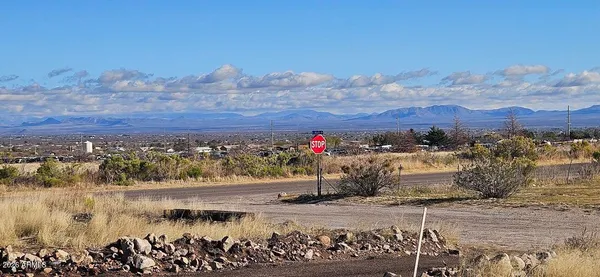 $159,750 | 7210 South Hall Drive, Hereford, AZ 85615