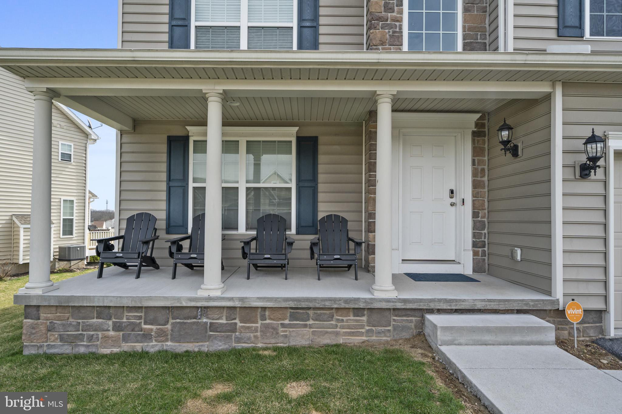 396 Friendship Lane Gettysburg, PA 17325 - Photo 2 of 33