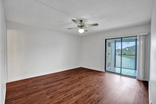 $158,000 | 7432 Ashmont Circle, Unit 208, Tamarac, FL 33321