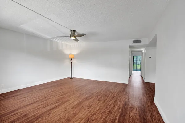 $158,000 | 7432 Ashmont Circle, Unit 208, Tamarac, FL 33321