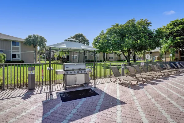 $158,000 | 7432 Ashmont Circle, Unit 208, Tamarac, FL 33321