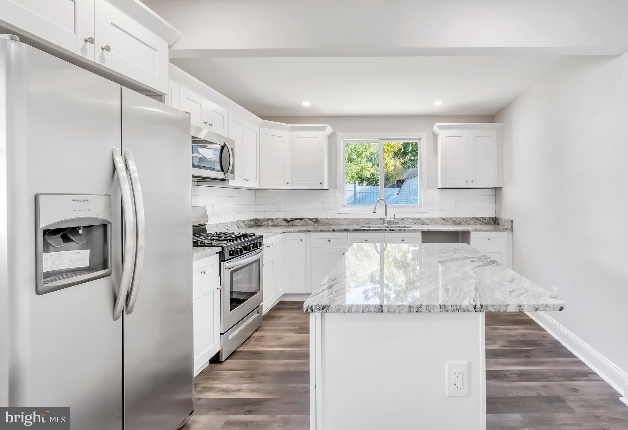 1009 Cherlyn Road Baltimore, MD 21221 - Photo 11 of 32